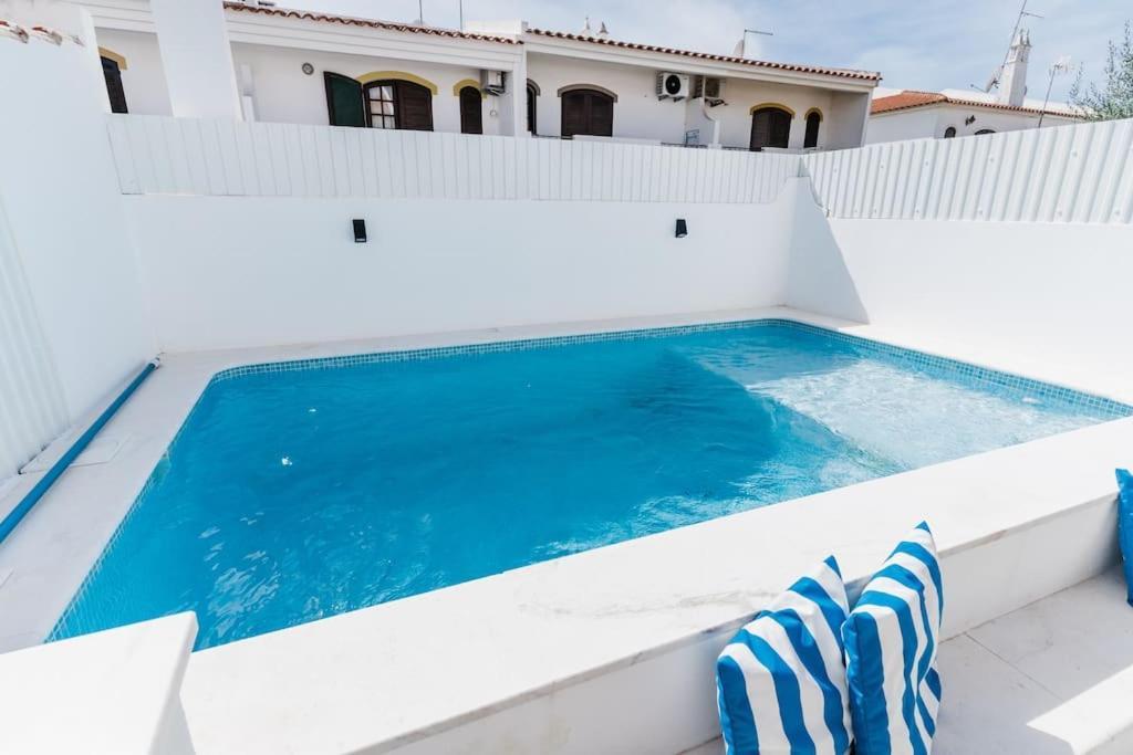 Staysalty - Resort Style Family Beach House With Pool Altura Buitenkant foto