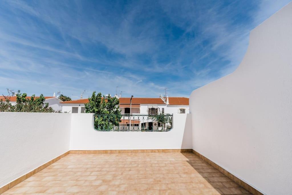 Staysalty - Resort Style Family Beach House With Pool Altura Buitenkant foto